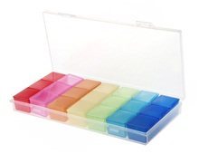 7 Разноцветных коробок для лекарств